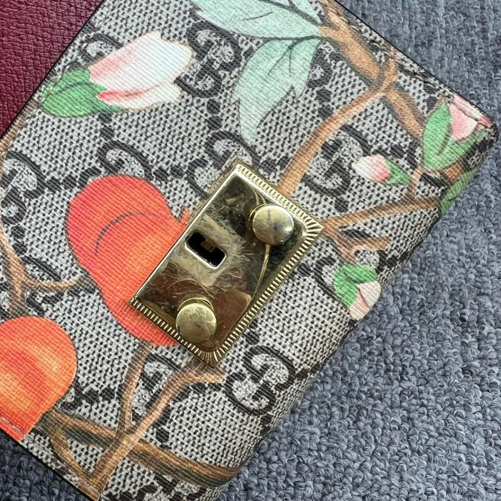 100% Authentic Gucci Padlock Tian Wallet 165-101924 - Picture 5 of 14
